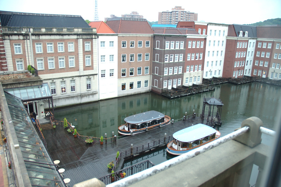 �z�e�����[���b�p