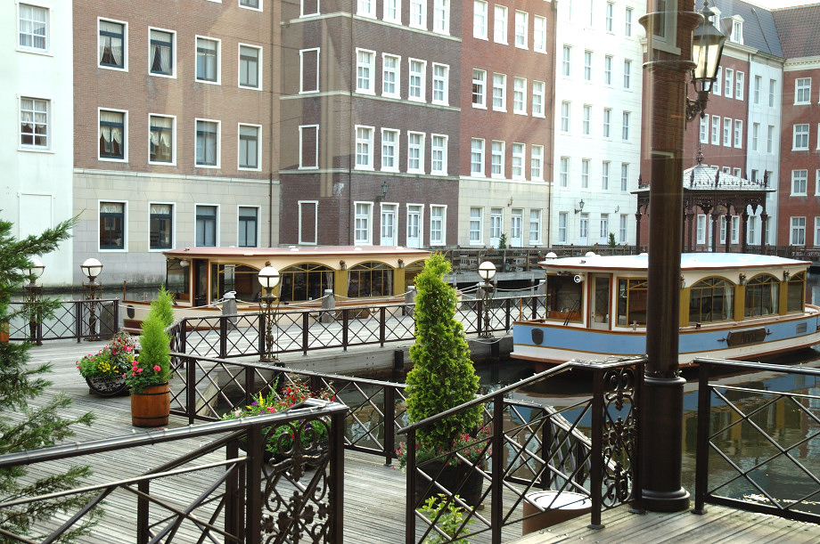 �z�e�����[���b�p