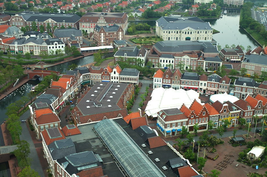 �n�E�X�e���{�X�̒��S�n