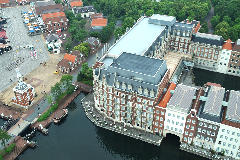 �I�����W�L��ƃz�e�����[���b�p